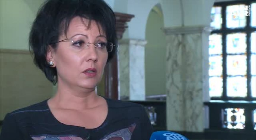 Прокуратурата: Цвети може да е паднала, защото парапетът на терасата е нисък