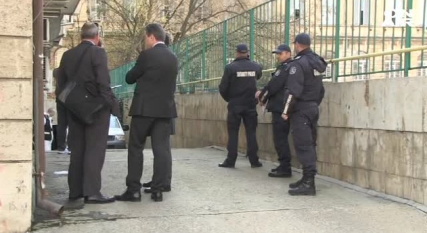 Задържаха банков обирджия, присвоил близо 190 хил. лева 