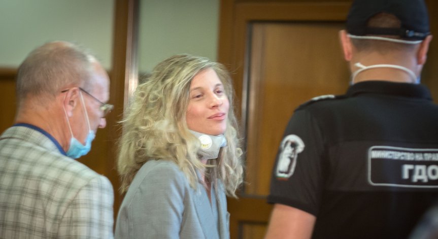 Спецсъдът пусна под домашен арест Лилана