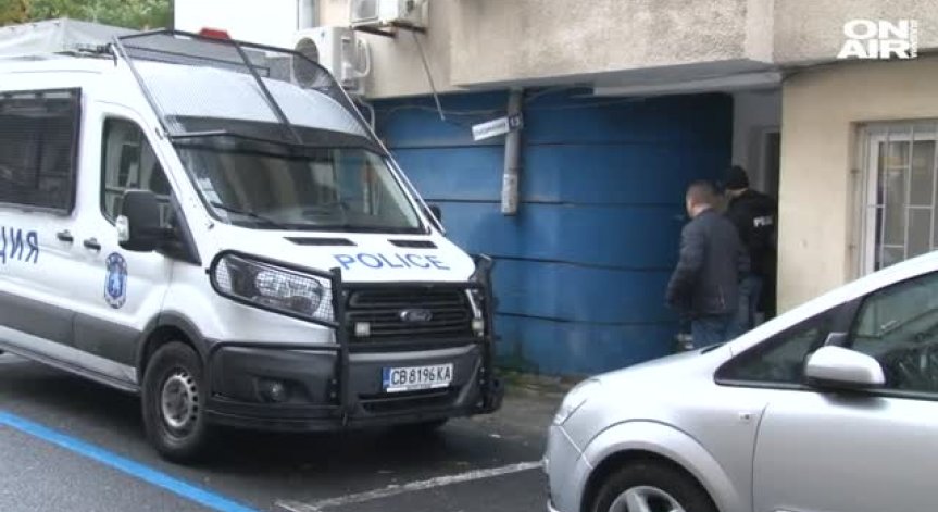 В Бургас задържаха 20 души за разпространение на наркотици