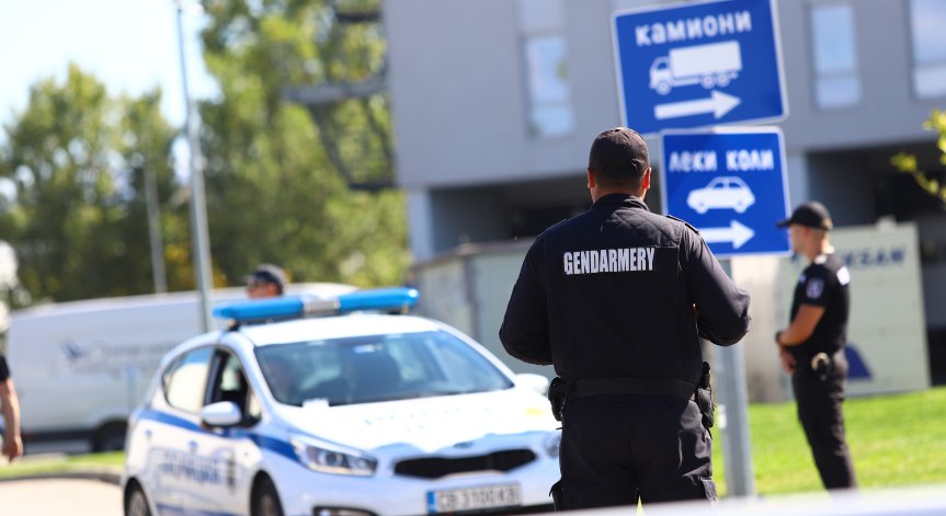 Жандармеристът, блъснал дете на пешеходна пътека, е употребил алкохол