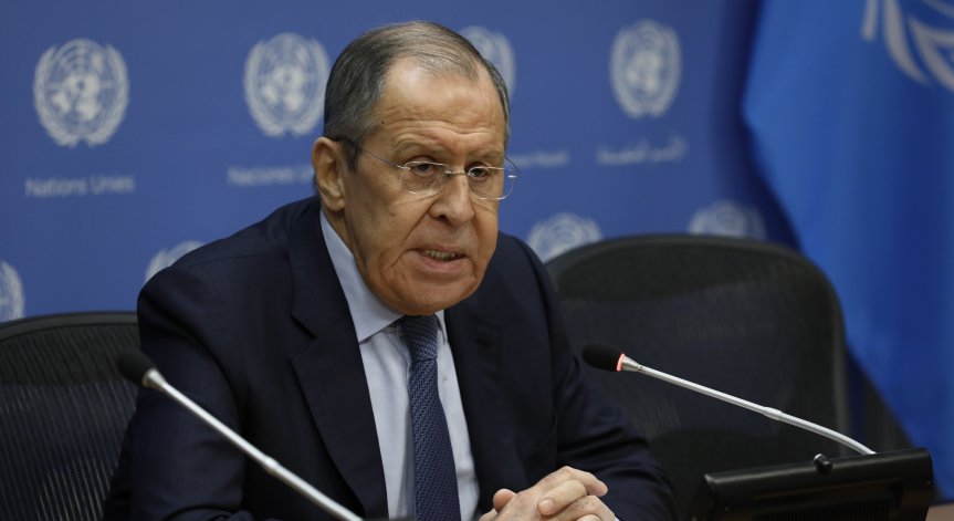 Лавров: САЩ и Европа експлоатират темата за Украйна и отклоняват вниманието