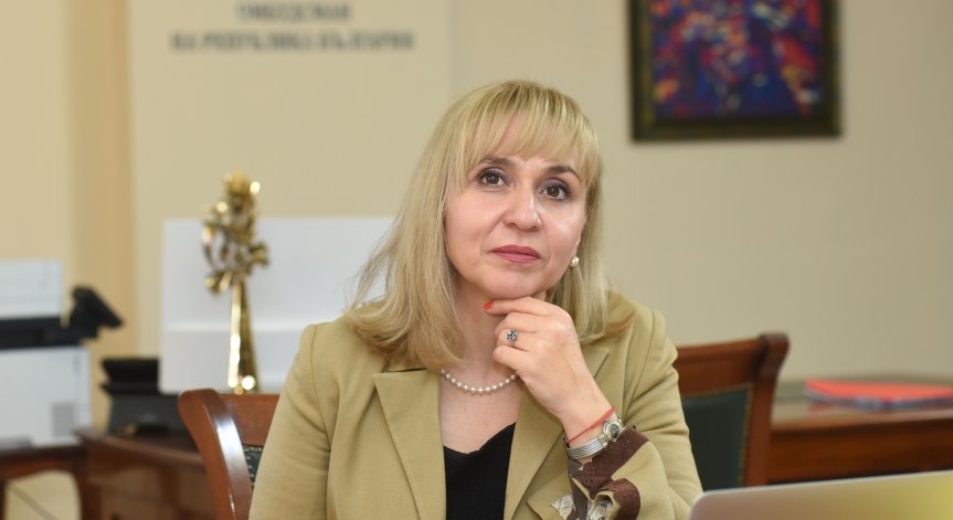 Ковачева: Eкостикерите не водят до по-чист въздух