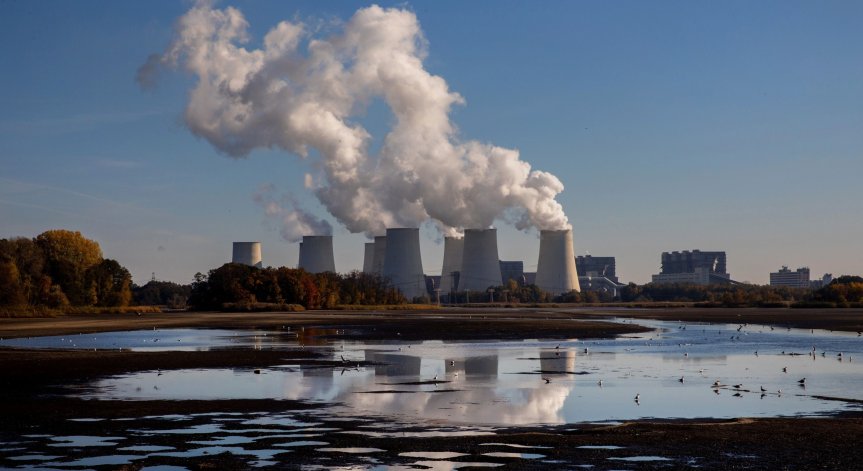 Глобалното замърсяване с CO₂ се върна до нивата си отпреди пандемията