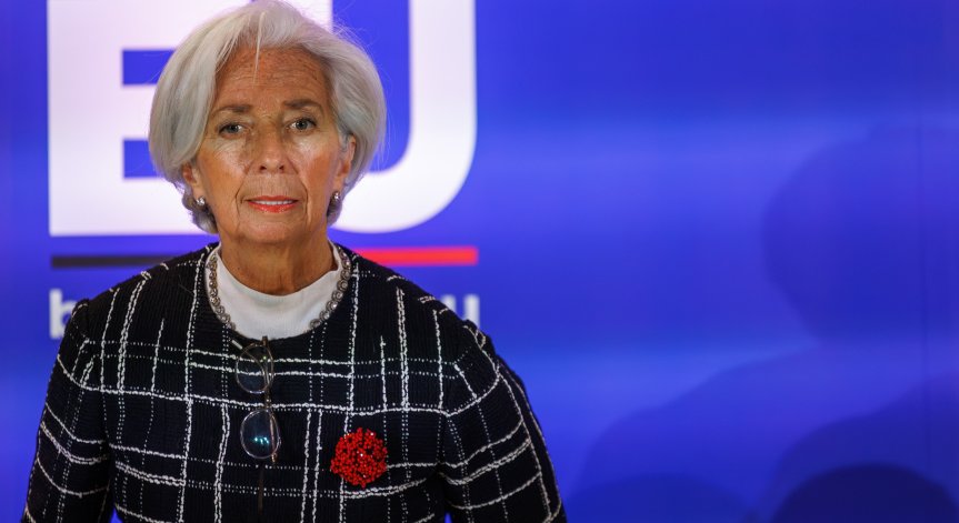 Кристин Лагард успокои: Данните за заплатите в Еврозоната са окуражаващи
