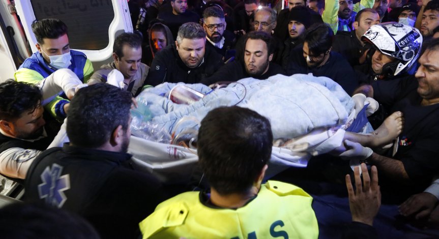 Поне двама цивилни са загинали при израелски въздушен удар в Дамаск