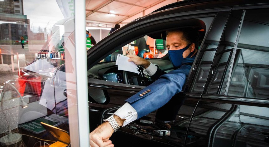 Какви права ни дава имунизационният паспорт?