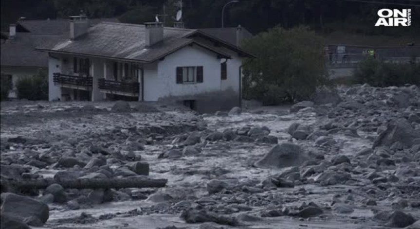 Най-малко 13 са загиналите  заради кални свлачища в Калифорния