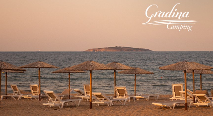Насладете се на лятото в Къмпинг 