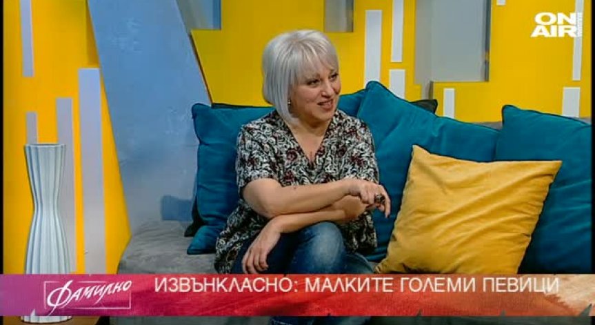  Двете големи малки певици Попови