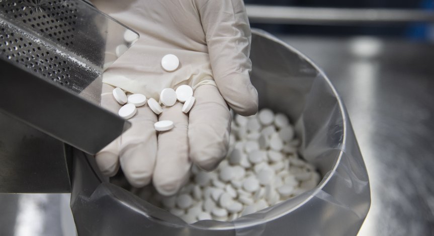 Остри критики към САЩ заради масовото изкупуване на 