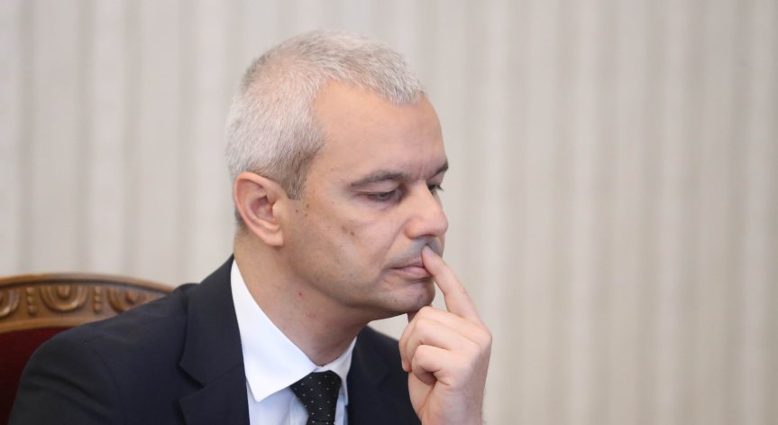 Според Костадинов еврото ще изпразни от съдържание институциите ни.