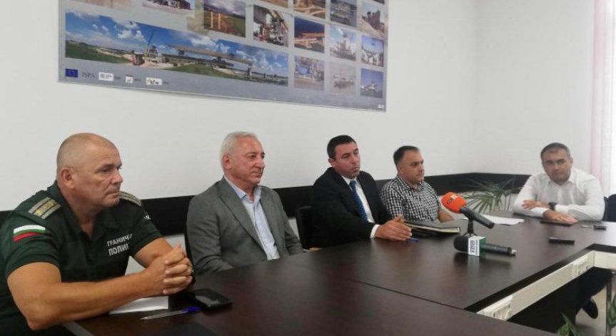 Готвят документ за облекчаване преминаването на ГКПП 