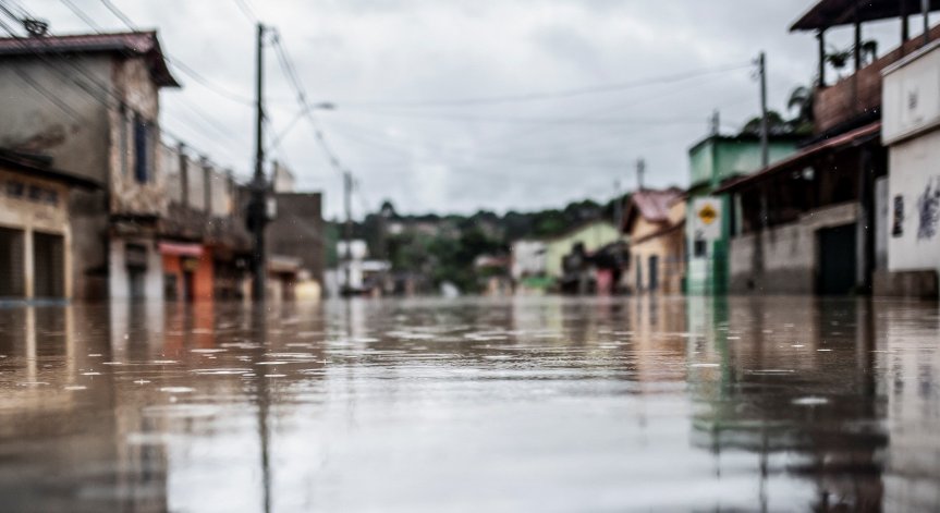 Проливните дъждове взеха жертви в Бразилия, има и изчезнали