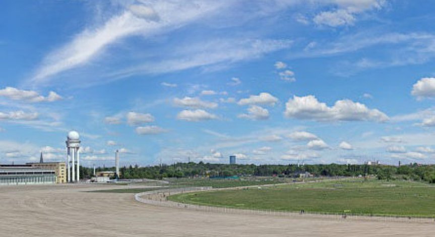 Берлин отваря летище Темпелхоф за бежанци