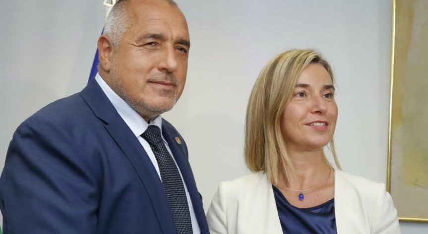 Бойко Борисов и Федерика Могерини обсъдиха мигрантската криза