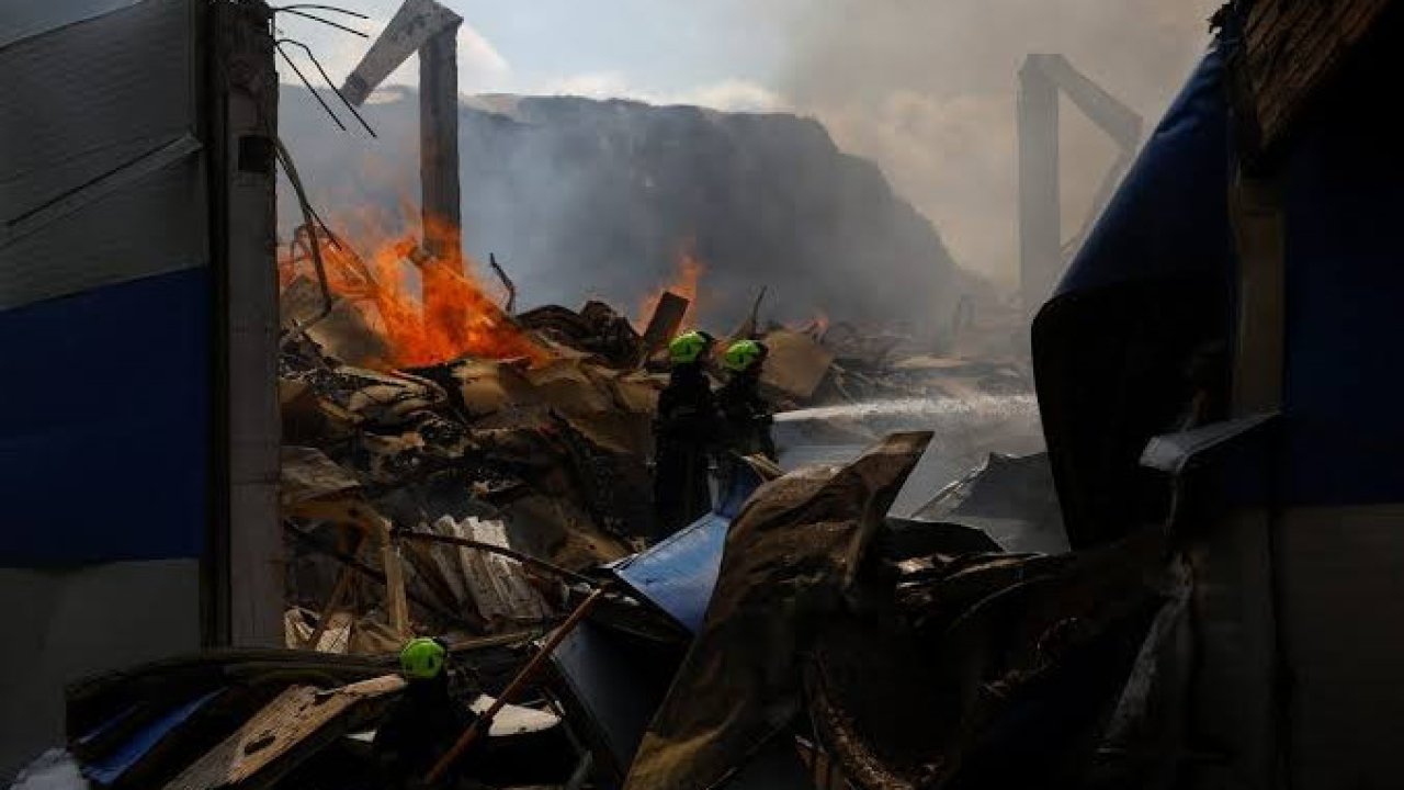 Russian Drone Strikes SBU Headquarters in Kyiv