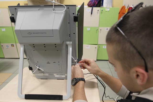 Димитър Кьосемарлиев Bulgaria ON AIRМалко над 1100 души гласуват