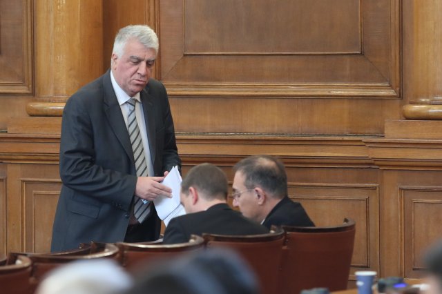 Снимка Димитър Кьосемарлиев Bulgaria ON AIRПарламентът одобри законопроект за