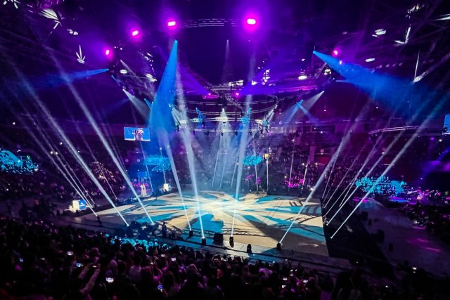 Снимка Lap bgЗлатните момичета на България от националния ансамбъл по