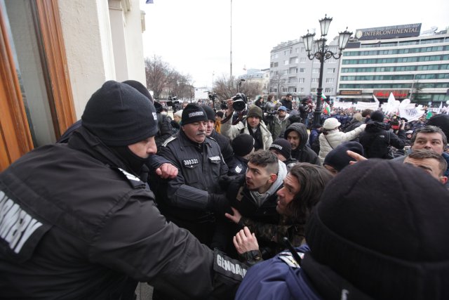 Снимка Димитър Кьосемарлиев Bulgaria ON AIR След вчерашния опит за