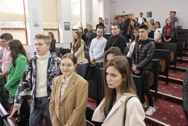 Снимка Димитър Кьосемарлиев Bulgaria ON AIRВисшето училище по застраховане