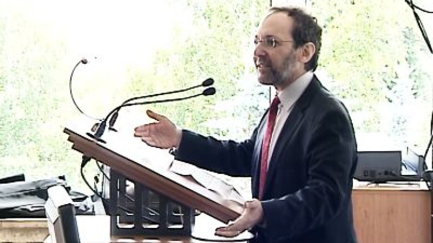"Странната наука за безсмъртието".