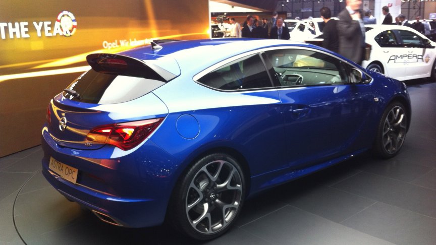 Opel Astra OPC