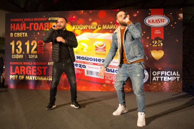 МАЙОНЕЗААА